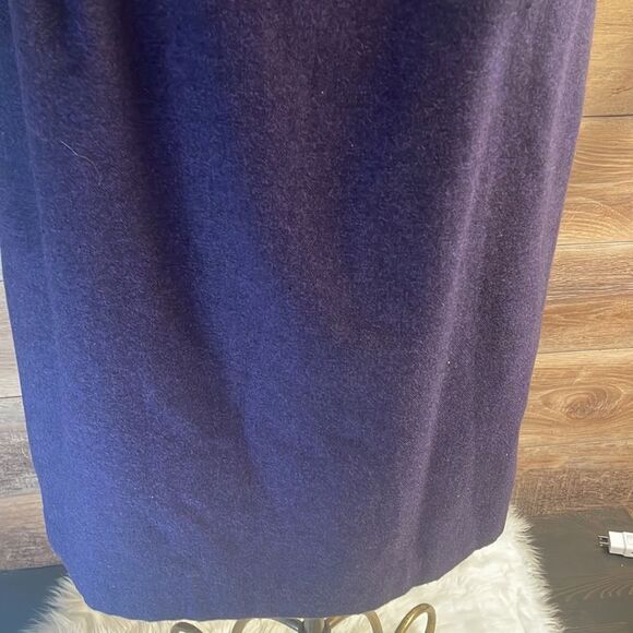 E.H. Woods Wool Blend Pencil Skirt, Vintage, Size 14, Dark Purple - Picture 6 of 11